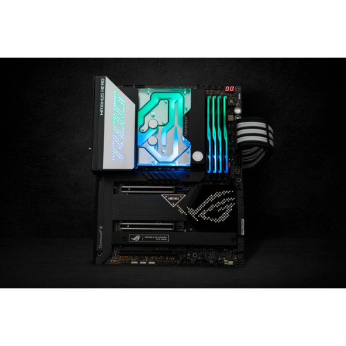 Водоблок Ekwb EK-Quantum Momentum ROG Maximus Z690 Hero D-RGB (3831109892381)