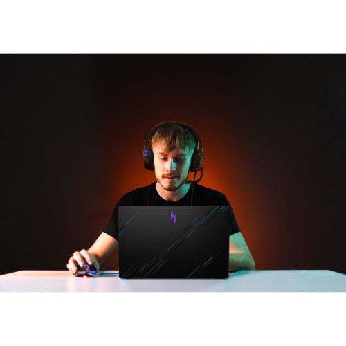 Ноутбук Acer Nitro V 15 ANV15-51 (NH.QQEEU.002)
