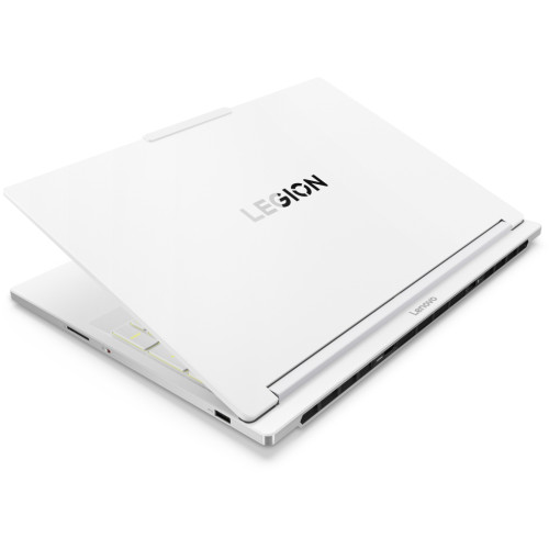 Ноутбук Lenovo Legion 7 16IAX10 (83KY005URA)