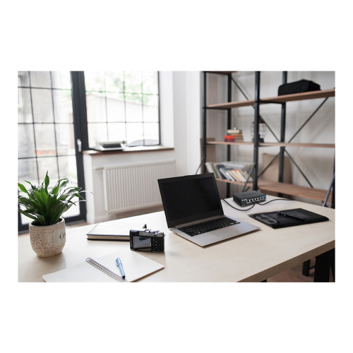 Комутатор мережевий D-Link DMS-107 Комутатор мережевий D-Link DMS-107