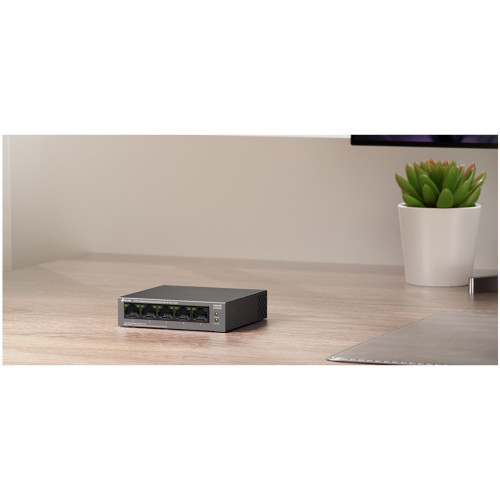 Комутатор мережевий D-Link LS105GP Комутатор мережевий D-Link LS105GP