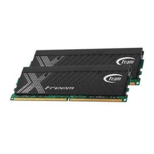 Модуль памяті для компютера DDR3 4GB (2x2GB) 2000 MHz Team (TXD34096M2000HC9KDC-L)