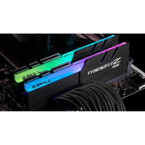 Модуль памяті для компютера DDR4 32GB (2x16GB) 3600 MHz Trident Z RGB G.Skill (F4-3600C18D-32GTZR)