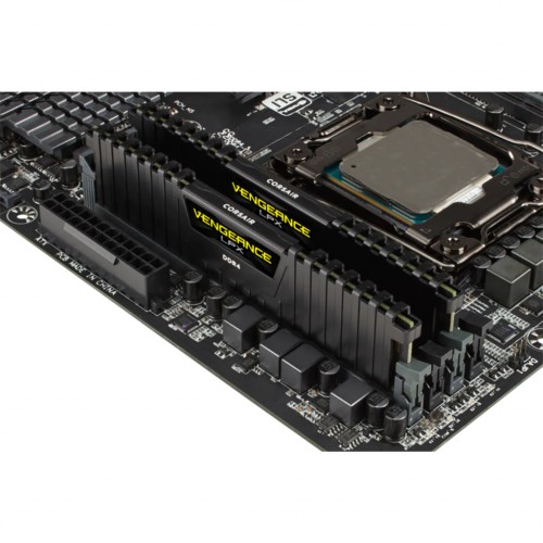 Модуль памяті для компютера DDR4 16GB (2x8GB) 3600 MHz Vengeance LPX Black Corsair (CMK16GX4M2Z3600C18)