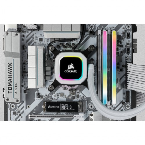 Модуль памяті для компютера DDR4 16GB (2x8GB) 3600 MHz Dominator Platinum RGB White Corsair (CMT16GX4M2C3600C18W)