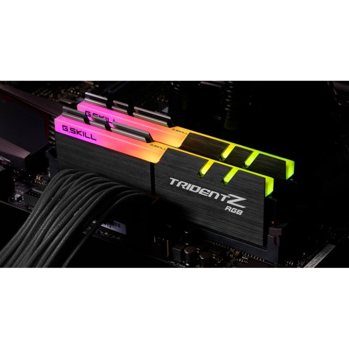 Модуль памяті для компютера DDR4 32GB (2x16GB) 3600 MHz Trident Z RGB G.Skill (F4-3600C16D-32GTZRC)