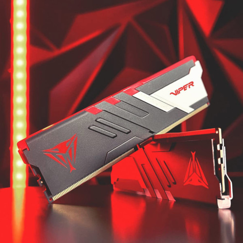Модуль памяті для компютера DDR5 64GB (2x32GB) 6000 MHz Viper Venom RGB Patriot (PVVR564G600C36K)