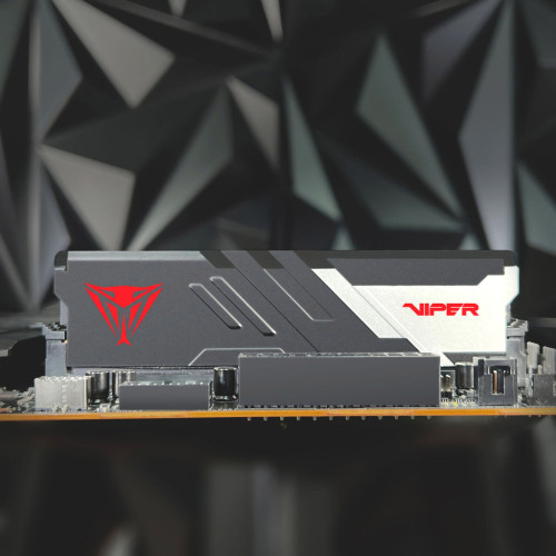 Модуль пам'яті для комп'ютера DDR5 32GB (2x16GB) 6000 MHz Viper Venom Patriot (PVV532G600C30K)