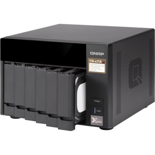 NAS QNap TS-673-4G