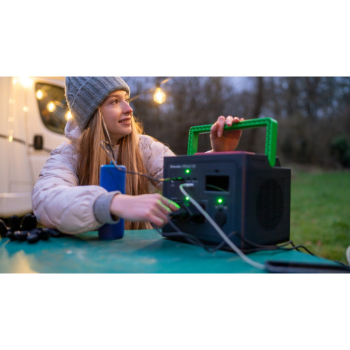 Зарядна станція Schneider Electric 500, 517Wh (PPS500-GR) Зарядна станція Schneider Electric 500, 517Wh (PPS500-GR)