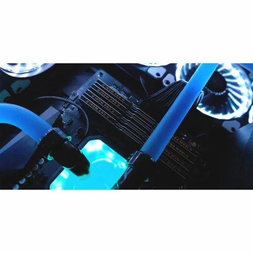 Модуль памяті для компютера DDR4 8GB 4000 MHz Iridium Pro Black Goodram (IRP-4000D4V64L18S/8G)